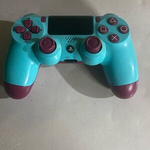 ps4 controller good for gaming (need ps4 to play) this is my first sale please..